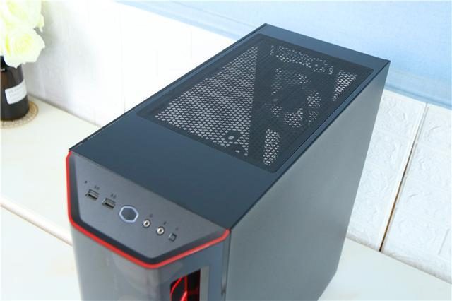 酷冷至尊 MB520 机箱 侧透 ATX