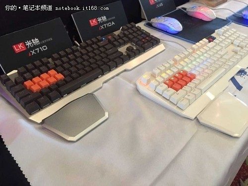 双飞燕 键鼠套装 有线 办公